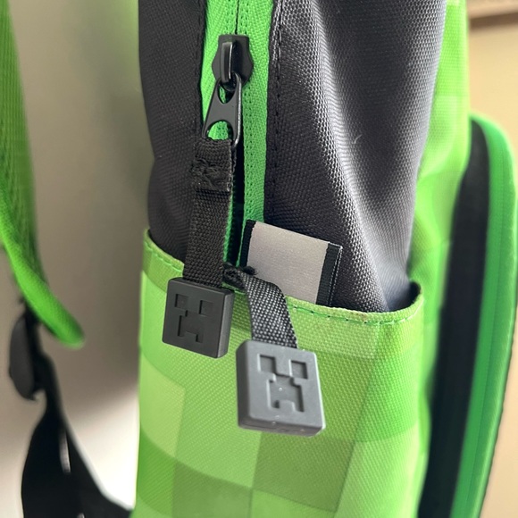 Super cute Creeper backpack - Picture 5 of 14